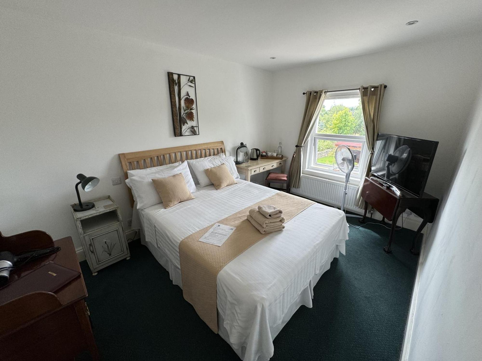 Hookwood Lodge Horley Zimmer foto