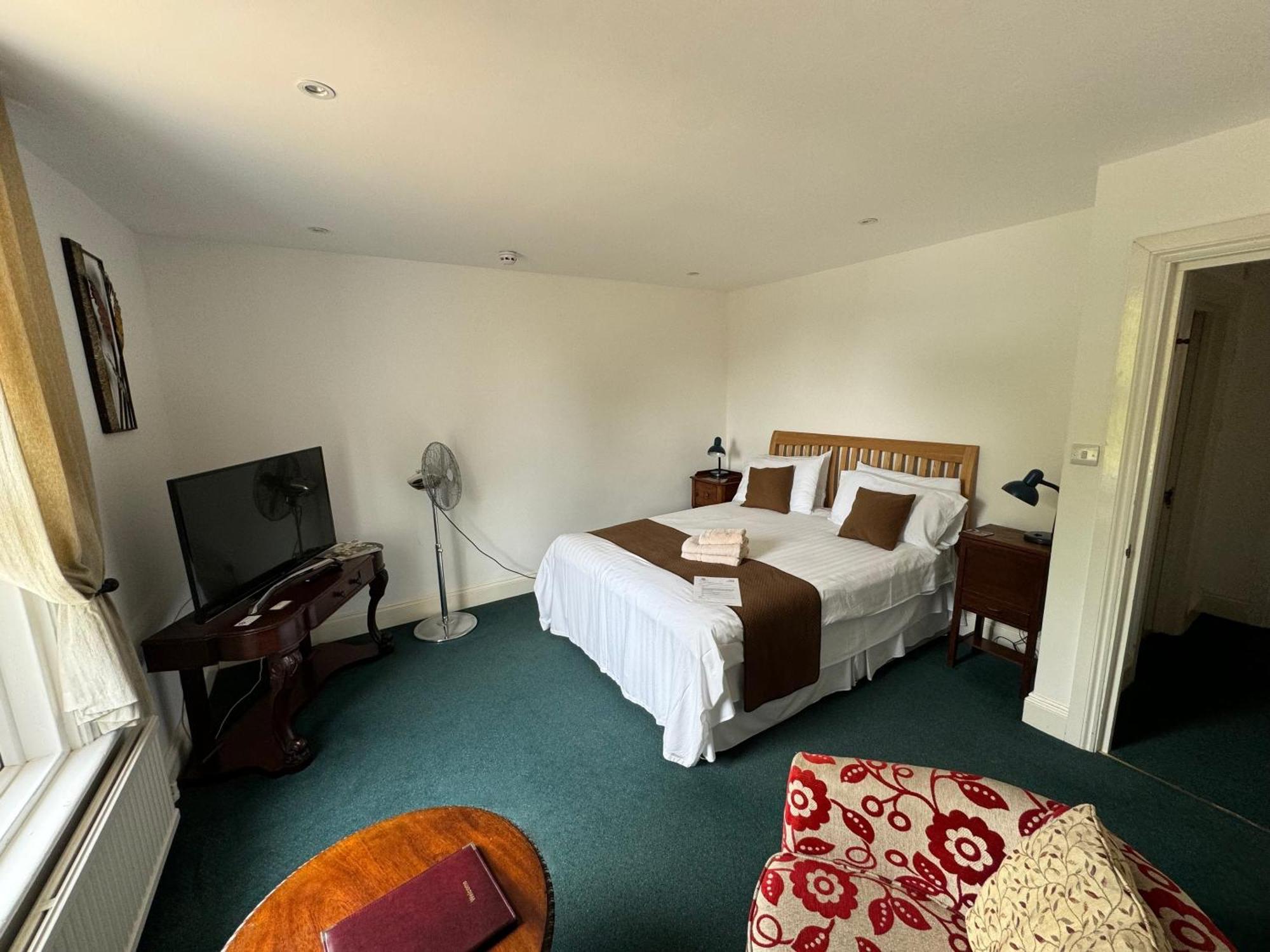 Hookwood Lodge Horley Zimmer foto