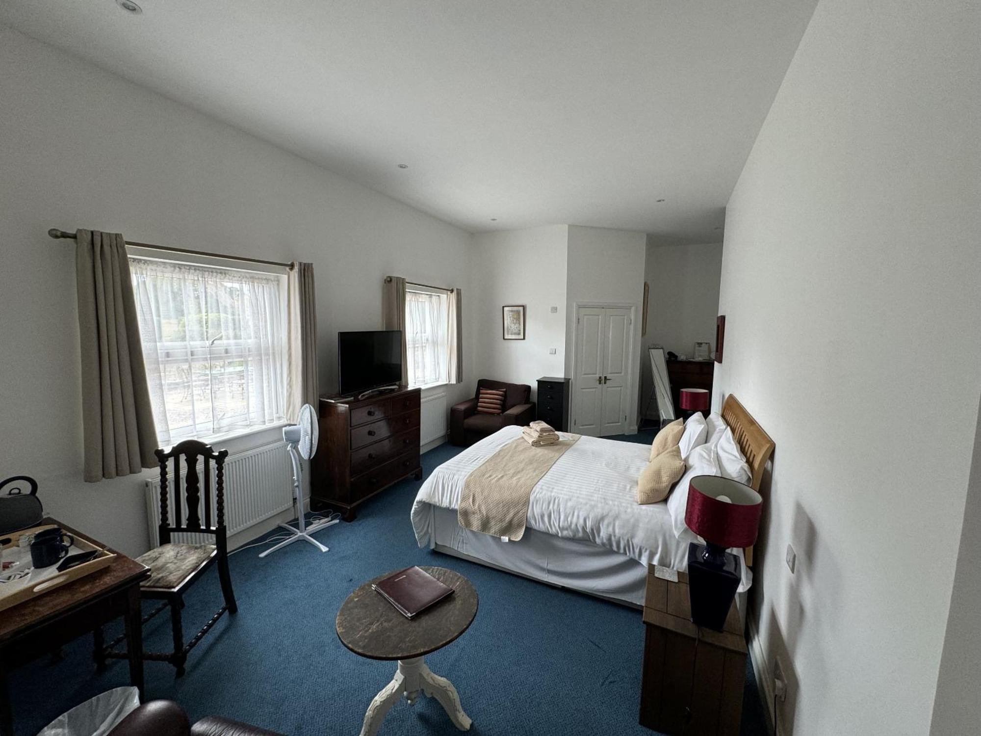 Hookwood Lodge Horley Zimmer foto